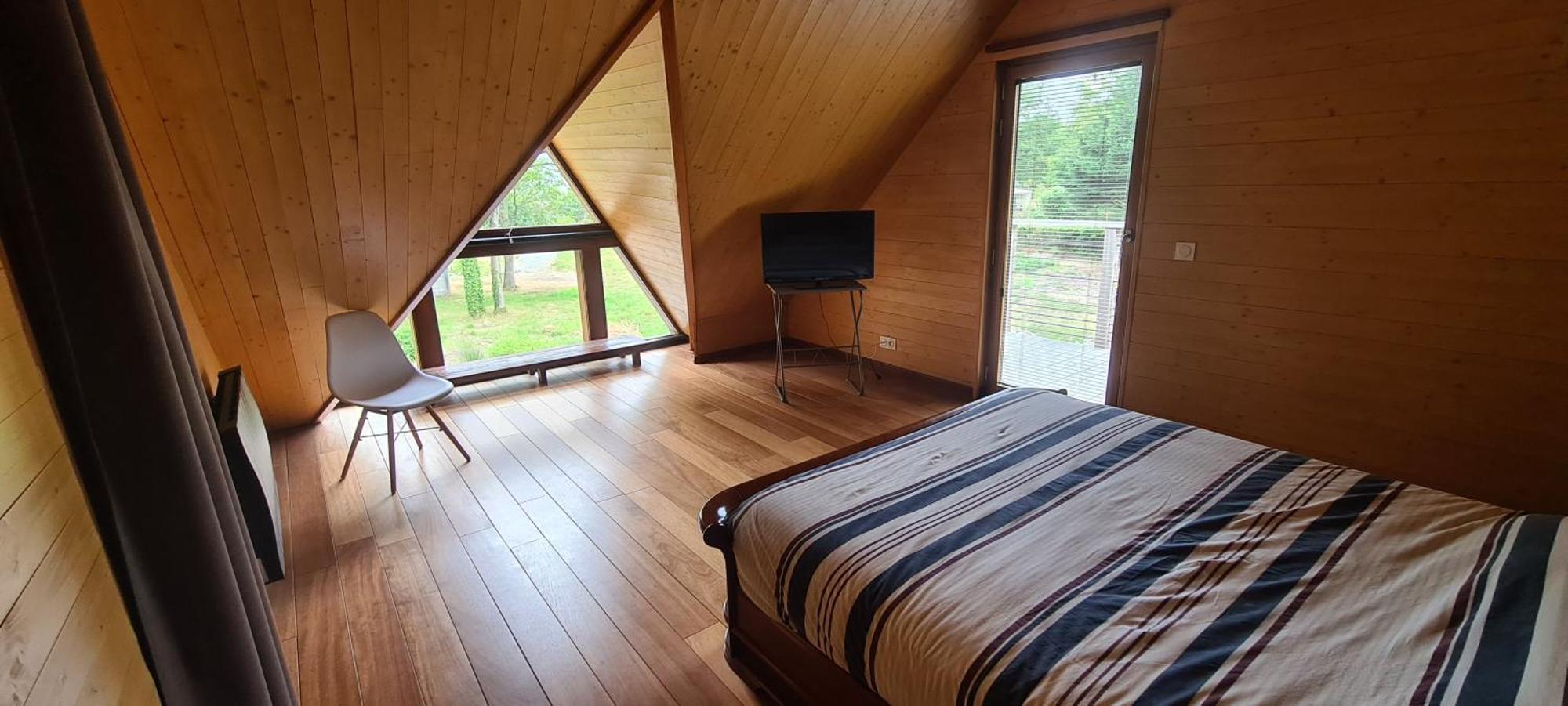 La Maison Dans Les Bois Soucelles Exterior photo