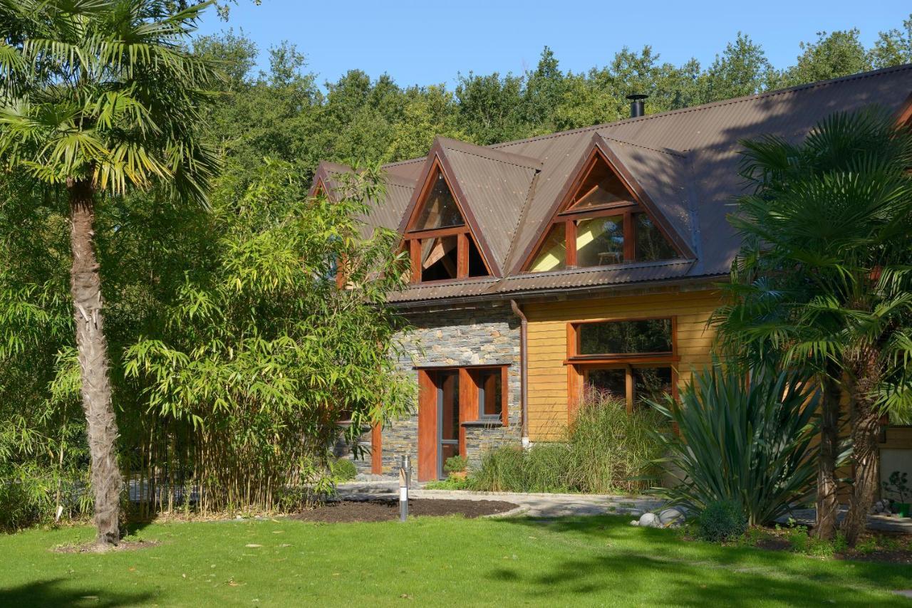 La Maison Dans Les Bois Soucelles Exterior photo